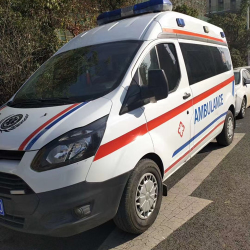 裕华品质救护车出租,为您的健康出行负责