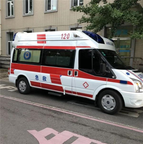 裕华选择我们的救护车出租,开启安心转院之旅