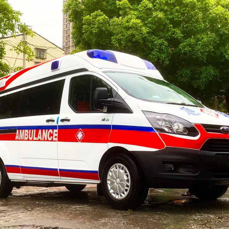 裕华重症监护救护车出租护送返乡